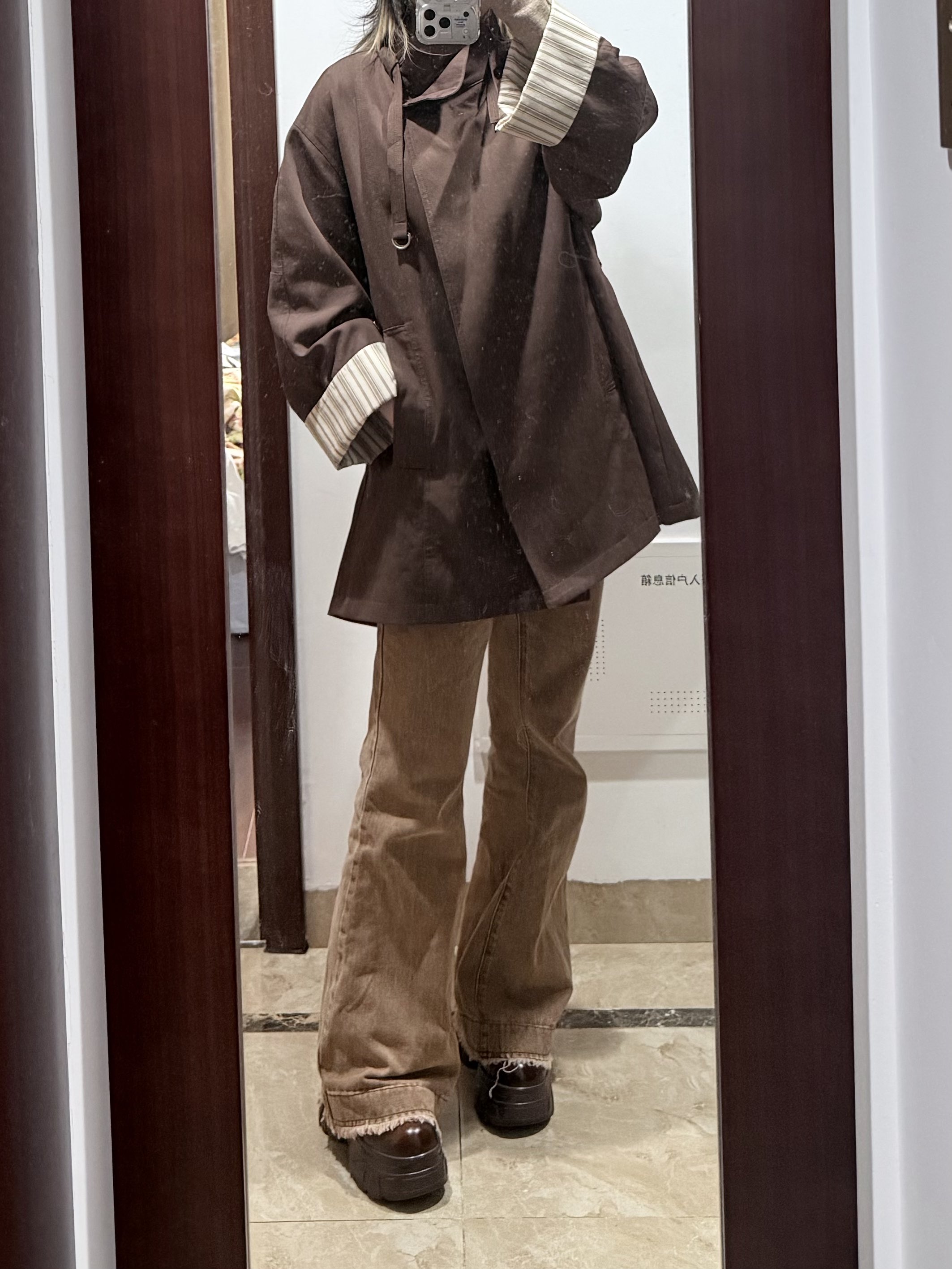 Archived media from tweet captured on 2025-12-08 17:48:43 UTC