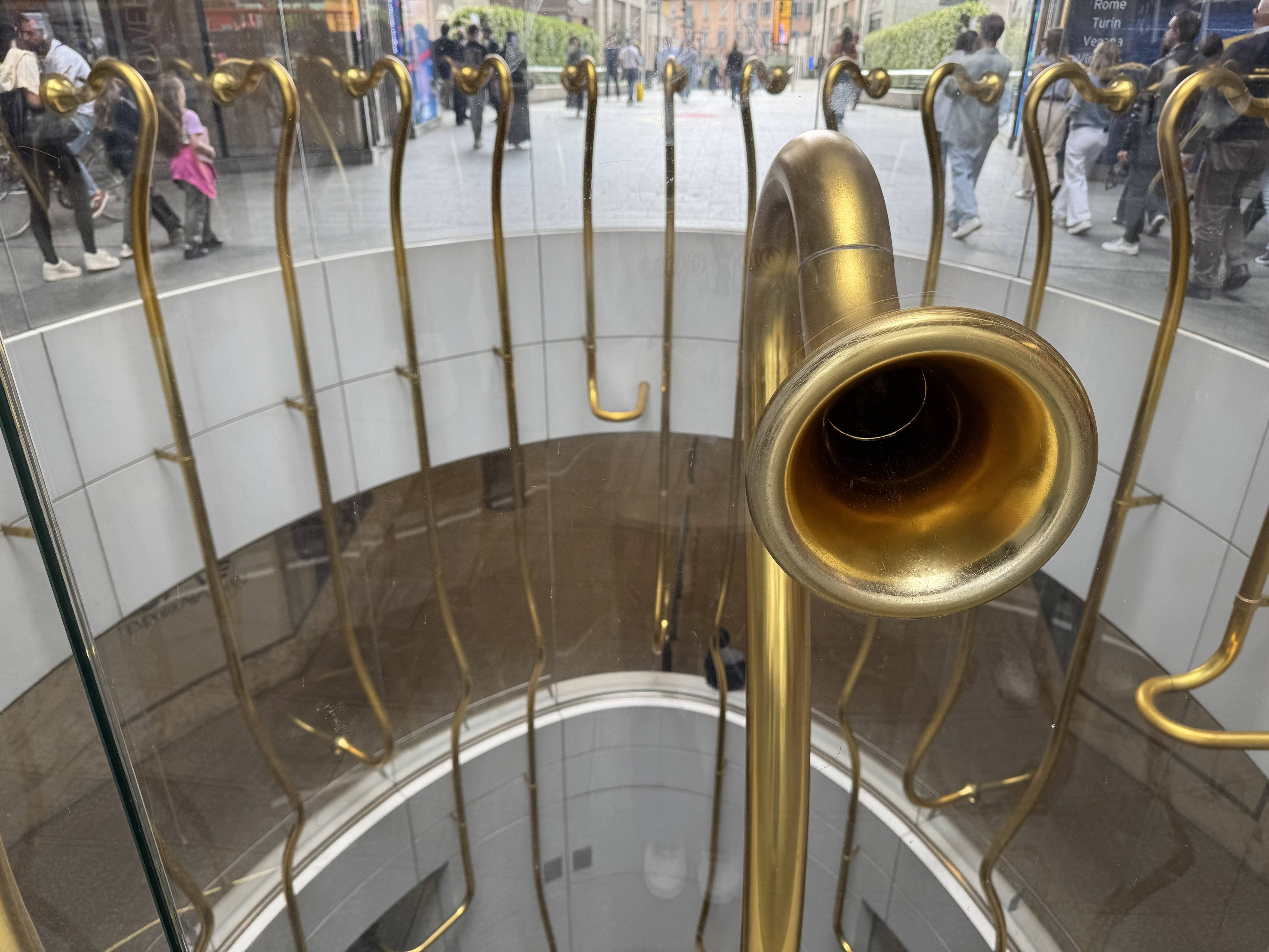 Archived media from tweet captured on 2025-05-20 09:47:11 UTC